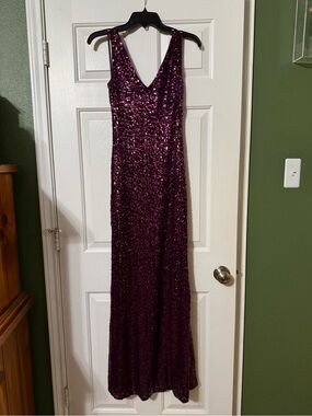 Ralph Lauren Sleeveless Sequin Formal Maxi Gown in Plum - Size 2